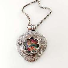 Dichroic Glass Cabochon Set in Fine Silver