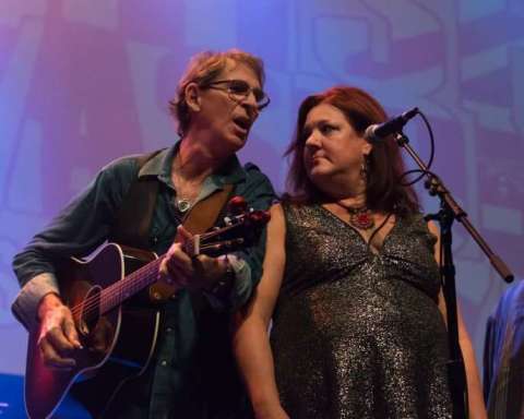 Guitarist Bill Craig & Vocalist Annie Sidley