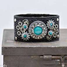 Holly Kaufmann Martinez