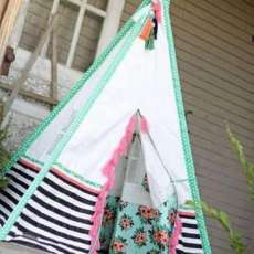 Barley Fields Play Tent