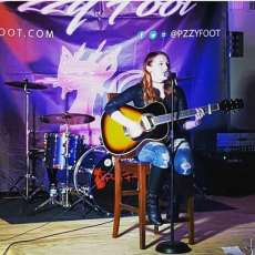 Artist/Performer (Belle Rousse )