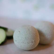 Cucumber Bath Bomb Fizzy