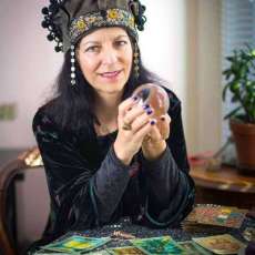 Entertainment Ontario Fortune Teller