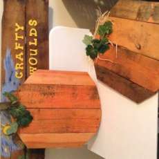 Pallet Wood 24 Inch Pumpkins