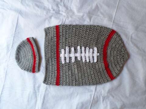 Ohio State Newborn Cocoon and Hat