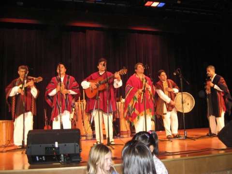 Tahuantinsuyo in performance