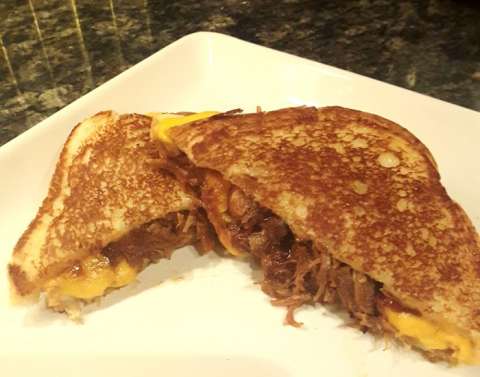 Grilled Cheese Pulled Pork