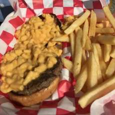 Mac N Cheese Burger