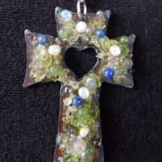 Peridot Cross