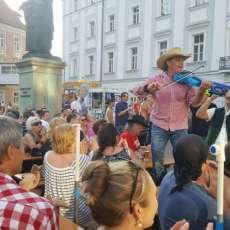 Duane Moore Entertaining in Germany