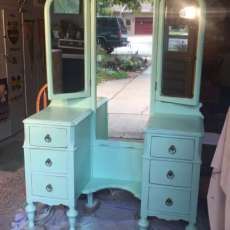 Custom Vanity