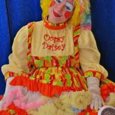 Pics of Oopsy Daisy the Clown