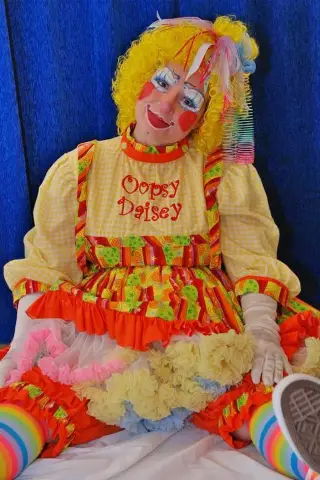 Pics of Oopsy Daisy the Clown