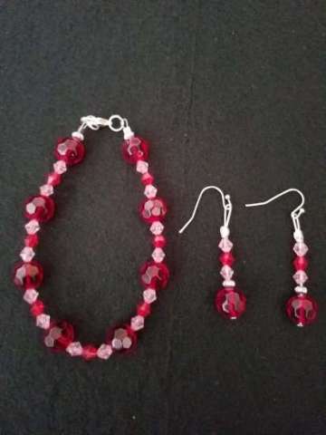 Red & Pink @ Piece Bracelet Set