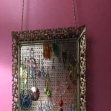 Framed Earring Holder