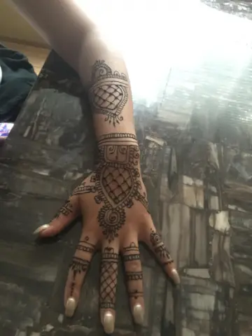 Simple Henna Design