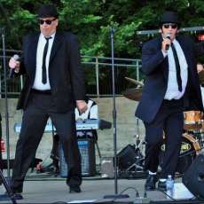 The Sensational Soul Brothers on Stage