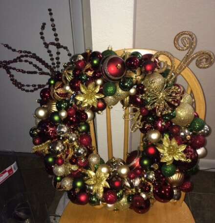 Dark Red Green and Gold Wreath