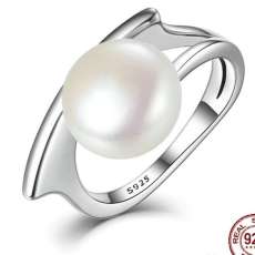 Sterling Silver Pearl Ring