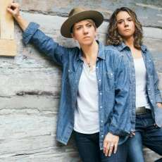 Cari Ray & the Shaky Legs