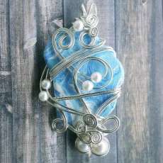 Wire Wrapped Painted Beach Glass With Swarovski Pearls