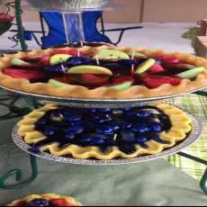 Mixed Fruit & Blueberry Pie