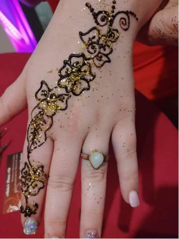 Henna Design