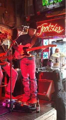 Performing at World Famous Tootsies in Nashville