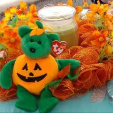 Tabletop Wreath Pumpkin Decor