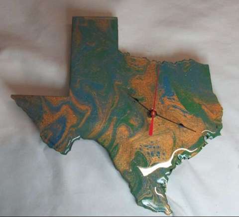 Texas Clock Green and Gold