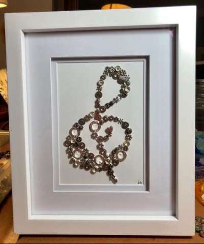 Beaded Mosaic Treble Clef - Silver Spacers