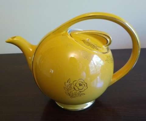 Hall Pottery Vintage Teapot