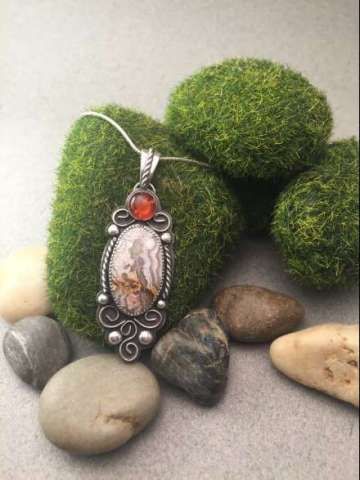Crazy Lace and Amber Pendant