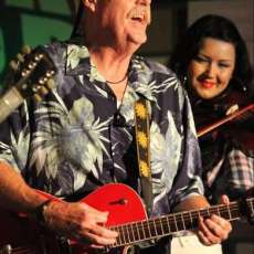 Will the W in Wbandthegeezers Doing What He Does Best - Singing