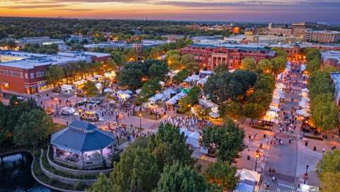 Art in the Square Southlake