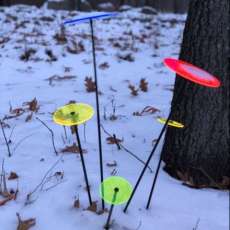 Sharpedgeglow Discs in Arrangementngement