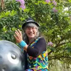 Bright Hawk - Handpan Music