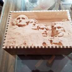 Mount Rushmore Box