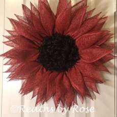 Queen Velvet Red-Black