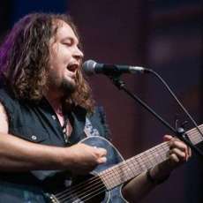 Performing at Dawg Dazzle As the Headliner For 2021