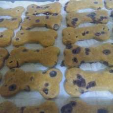 Peanut Butter and Carob Bones