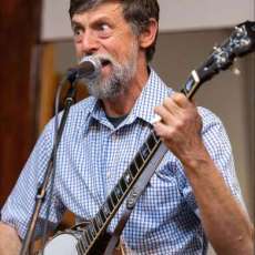 Dad (Norm) on the Banjo!