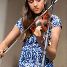 Hannah - Award-Winning Fiddler, Vocals