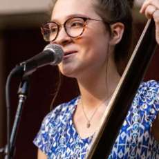 Maggie - Upright Bass, Fiddle, Voclals