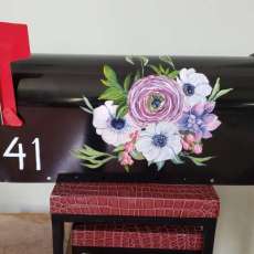 Floral Mail Box