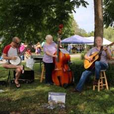Oakes Daylily Festival