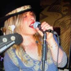 Lauren Channeling Rvz!