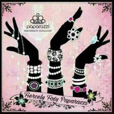 Fiercely Foxy Paparazzi