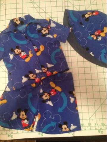 Mickey Outfits