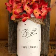 Barnwood/Mason Jar Wall Hanging